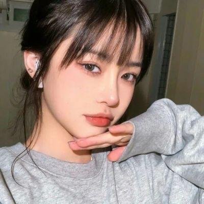 背后有人